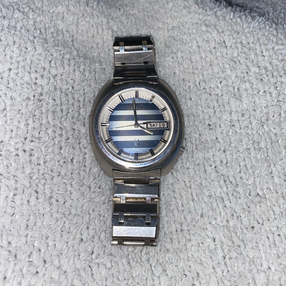 1974 BULOVA Accurton Vintage Day Date Retro Mens Stainless Steel Watch